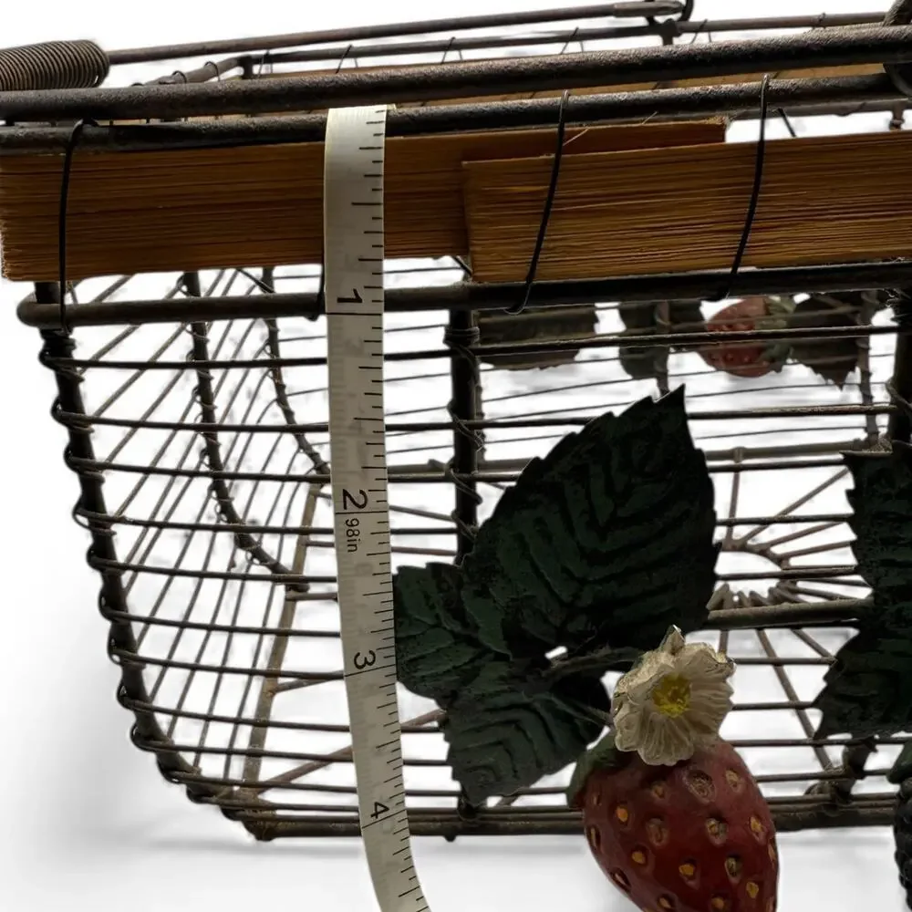 Metal Wire Basket Fruit Handle Berries Strawberry Farmhouse Cottage Core